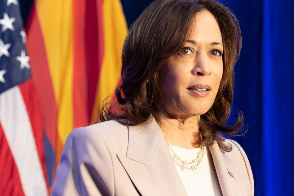 Hobbs, other Arizona Dems rally behind Harris for presidential nomination after Biden bows out