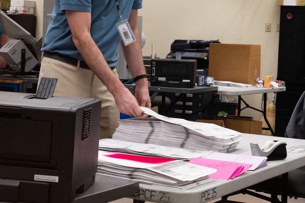 Arizonans left off voter rolls just before primary because of paperwork problems