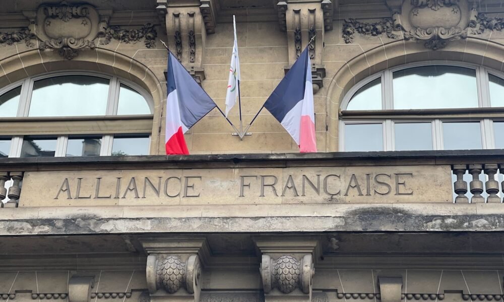 Phoenix Alliance Francaise aims to increase love of French culture