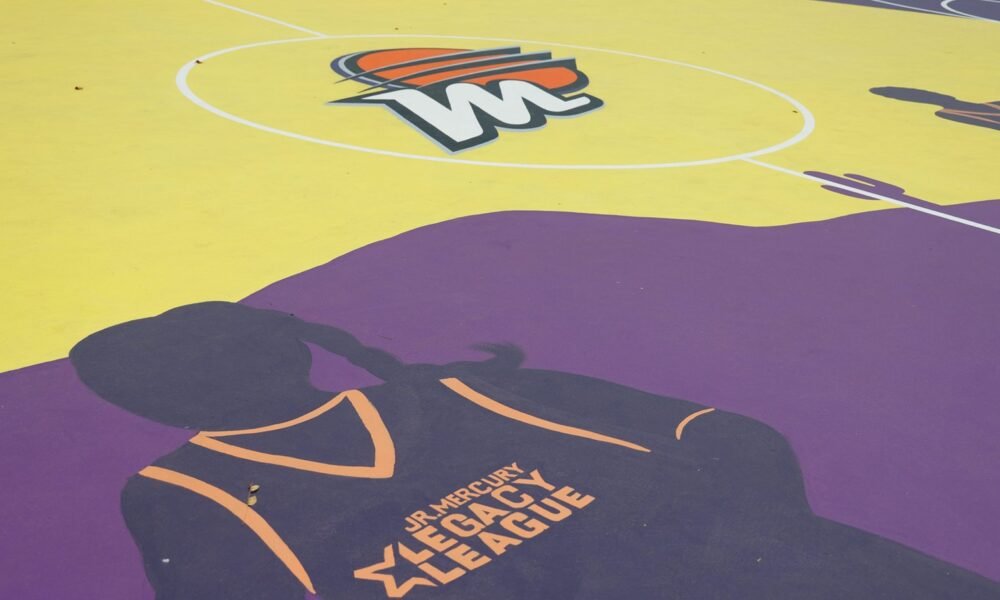 Phoenix Mercury, local artist collaborate on WNBA All-Star Game mural