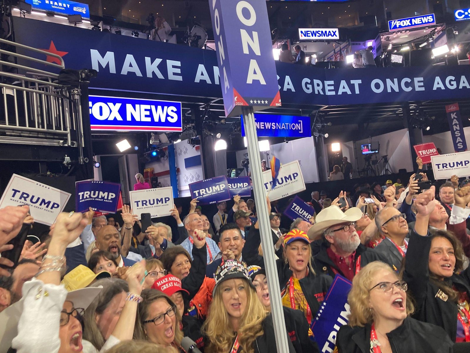 Az RNC delegates support Trump’s choice of Vance as vice president candidate