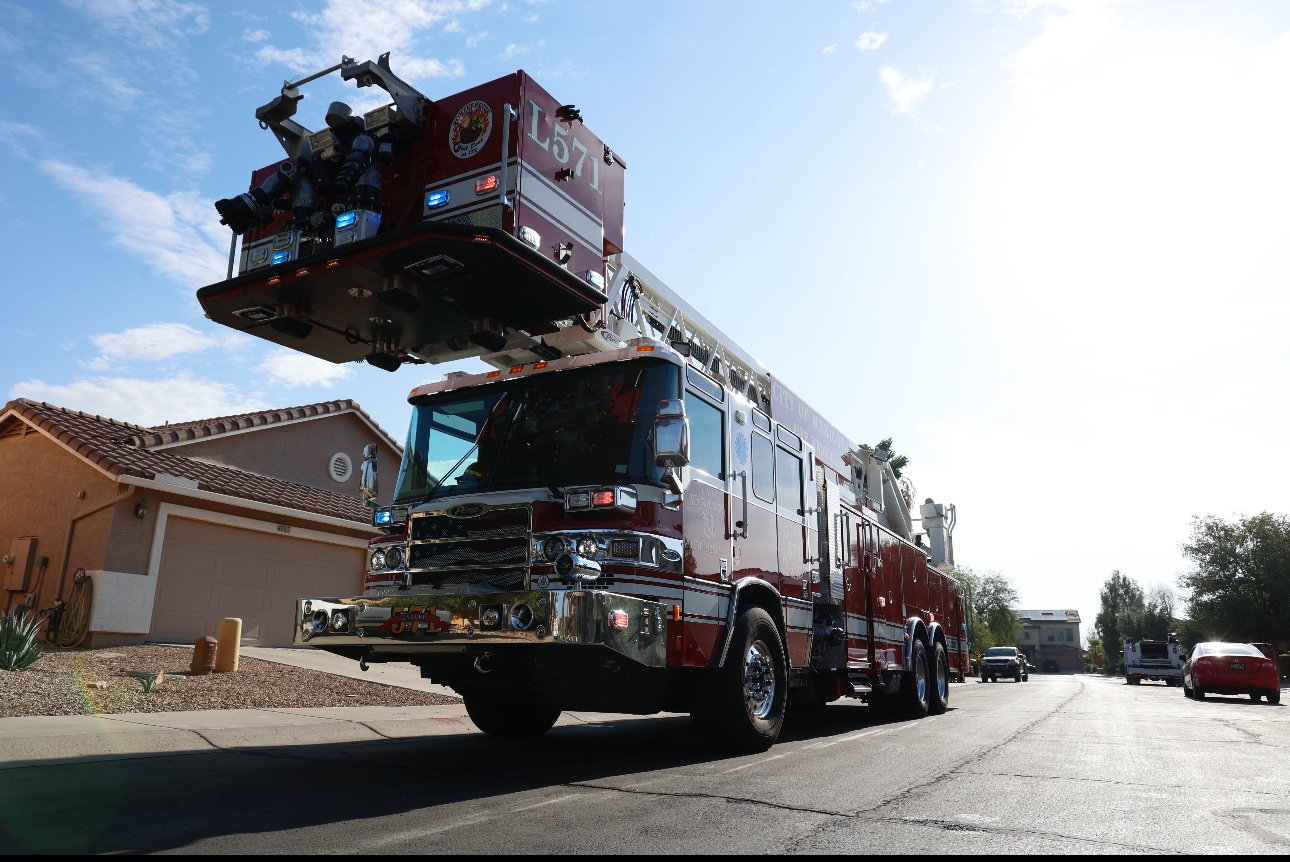 Maricopa Fire Department responds to a backyard barbeque fire around 5 p.m. on July 30, 2024. [Brian Petersheim Jr.]