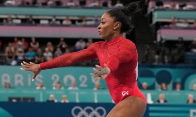 How did Simone Biles do in the women's vault final?