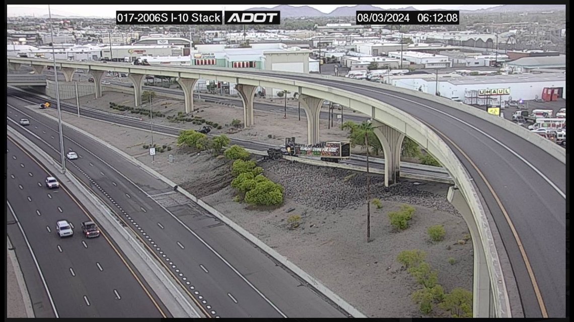 I-10 westbound ramp to I-17 northbound in Phoenix remains closed after crash involving semi-truck