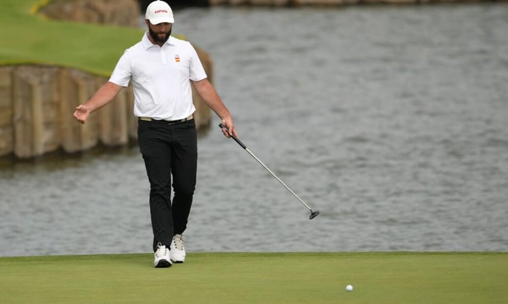 Former Sun Devil shares lead in a star-heavy chase for Olympic gold in golf