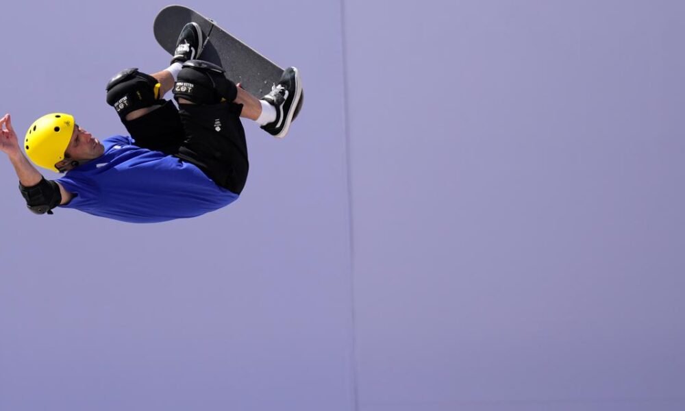 Older guys Macdonald and Oberholzer set a gold standard for skateboarding fun at the Paris Olympics