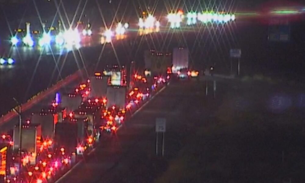 Westbound lanes of I-10 are closed following crash near Verrado Way