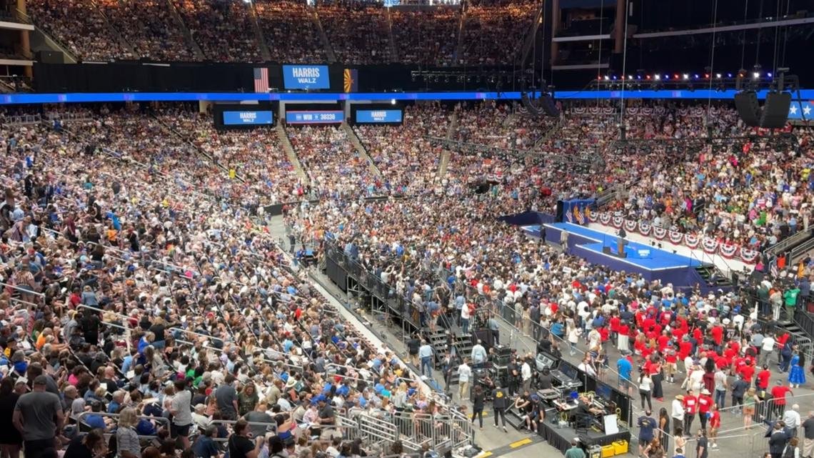 Kamala Harris calls for ceasefire in Gaza after being interrupted by protestors at Arizona rally; RNC 'confident' they will win the state