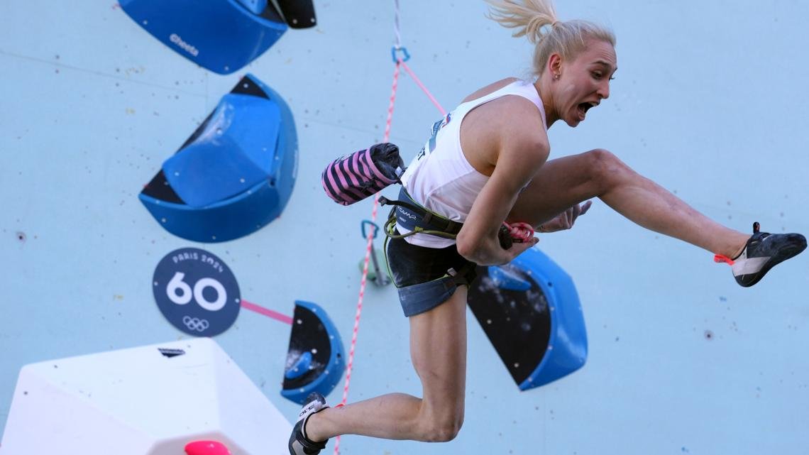 How did US Olympic climber Brooke Raboutou do in the women's sport climbing final?