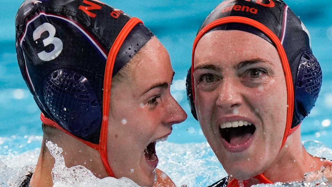 Olympic bronze medal for women's water polo decided by goal with under 1 second left