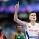 US runner makes history in men's 5,000-meter race