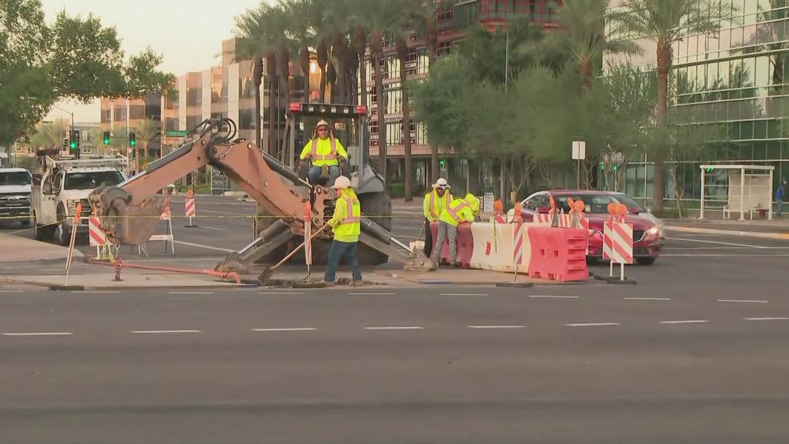 Already crowded Phoenix intersection struck with days of lane closures