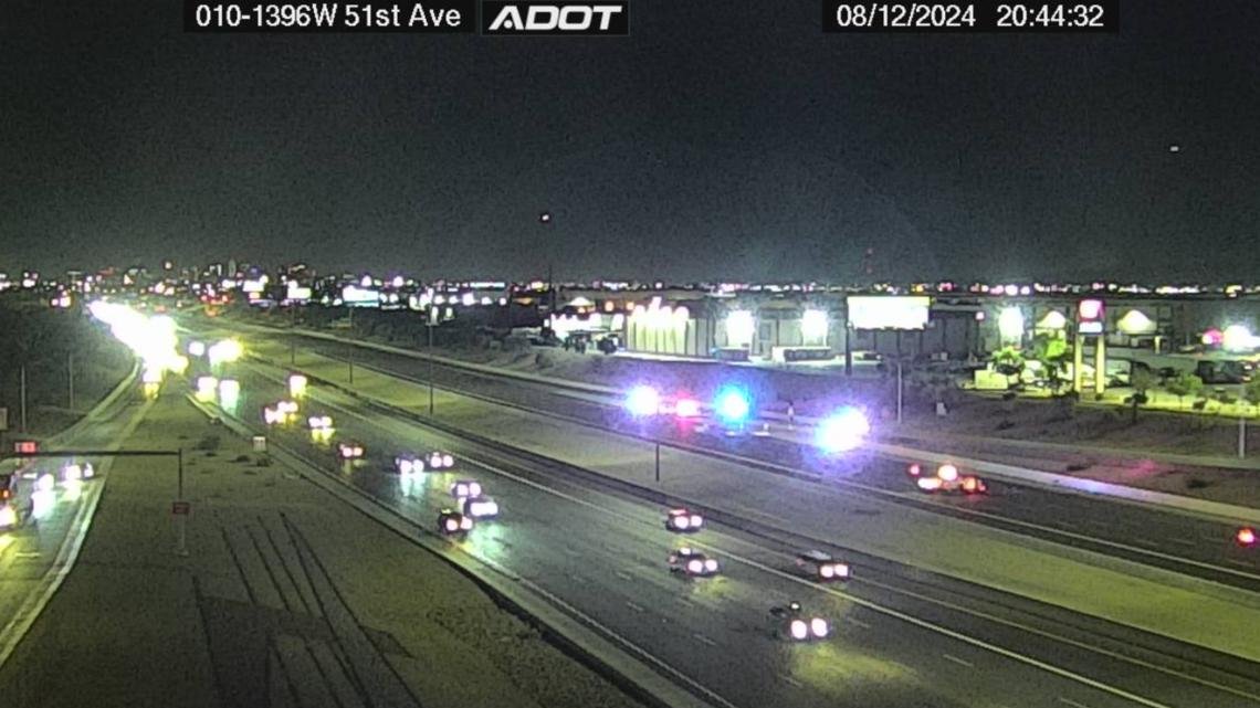 Crash closes ramp on eastbound I-10 in west Phoenix