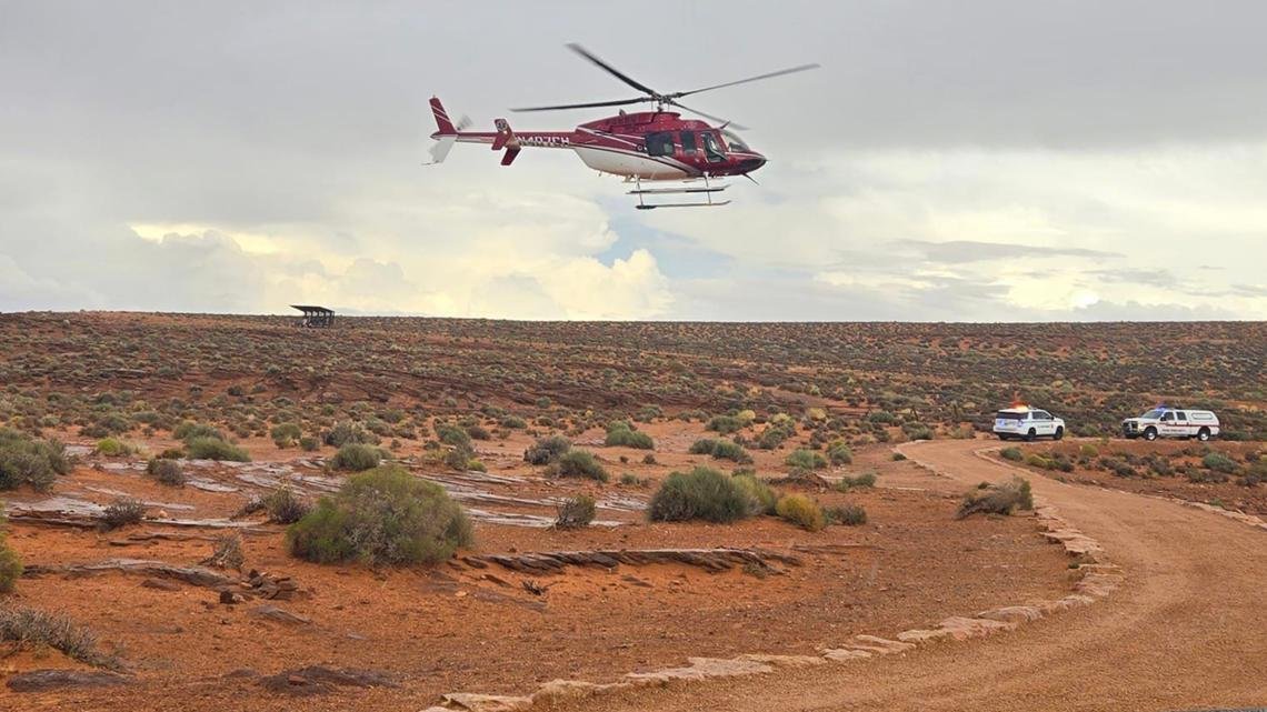 Police: 2 people struck by lightning at Horseshoe Bend