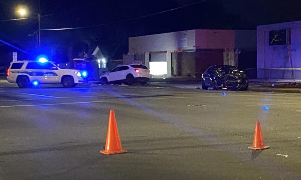 3 people hospitalized after crash in west Phoenix