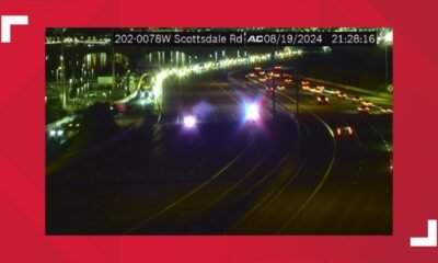 Eastbound lanes of Loop 202 closed in Tempe due to crash