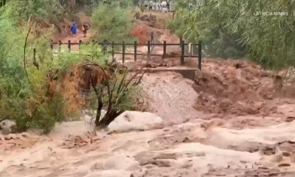 One missing, hundreds still stranded in Havasu Canyon after Thursday flash floods