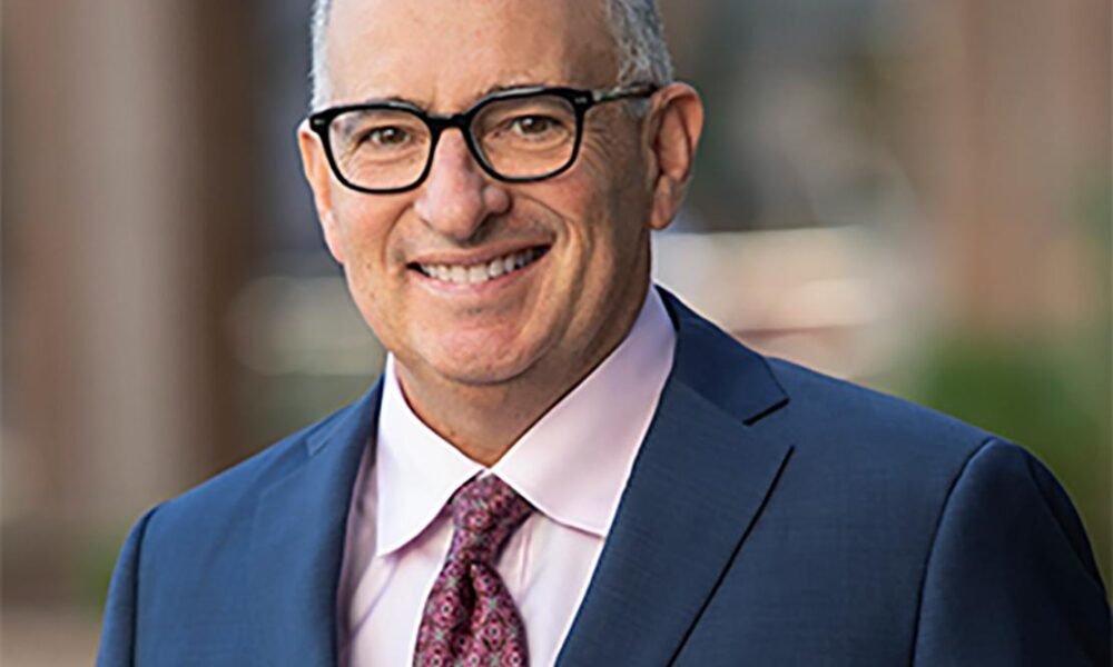 Phoenix attorney Lee Stein appointed to Az Board of Regents