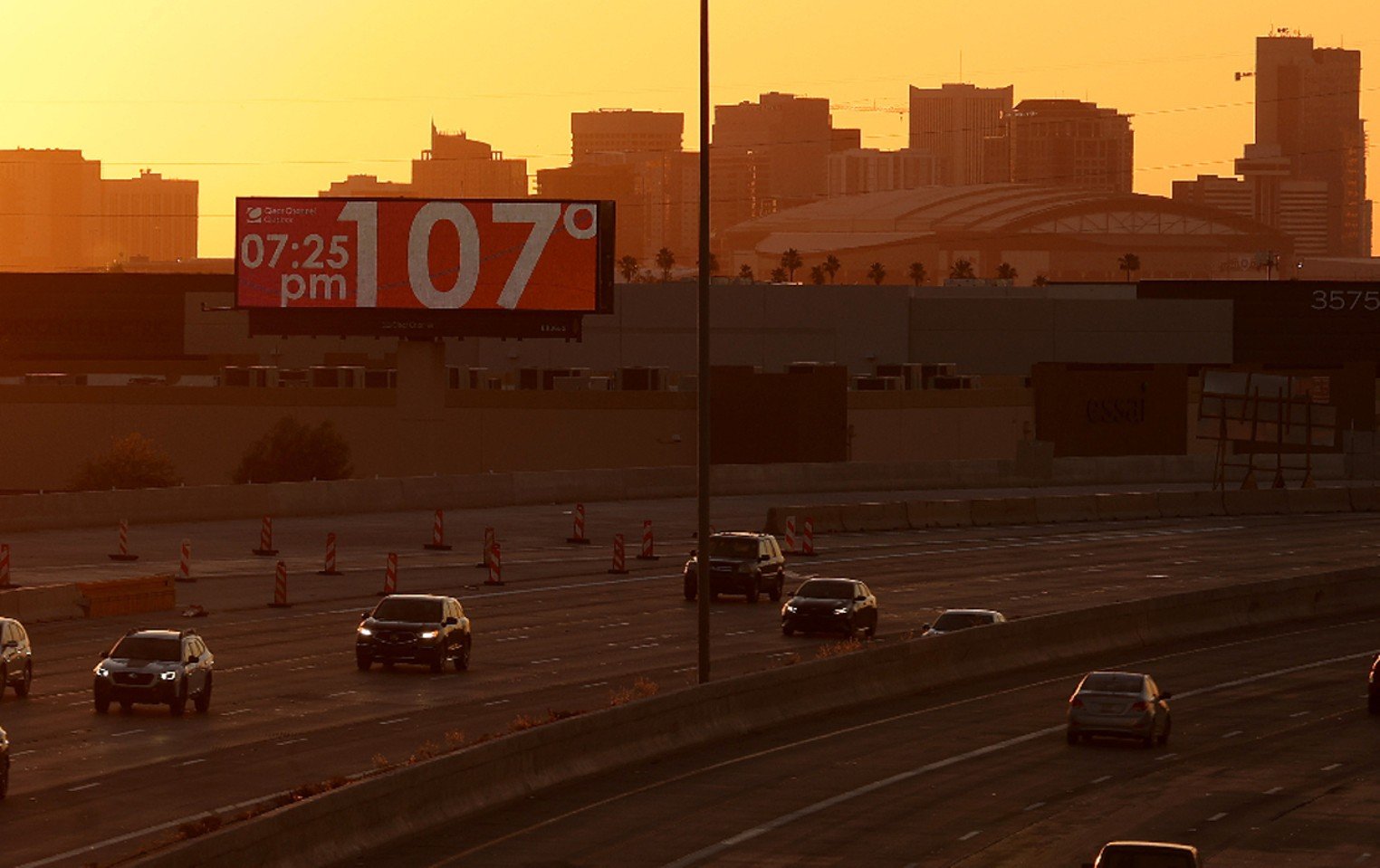 Phoenix had 132 extreme heat days in 1976. Here’s that total now