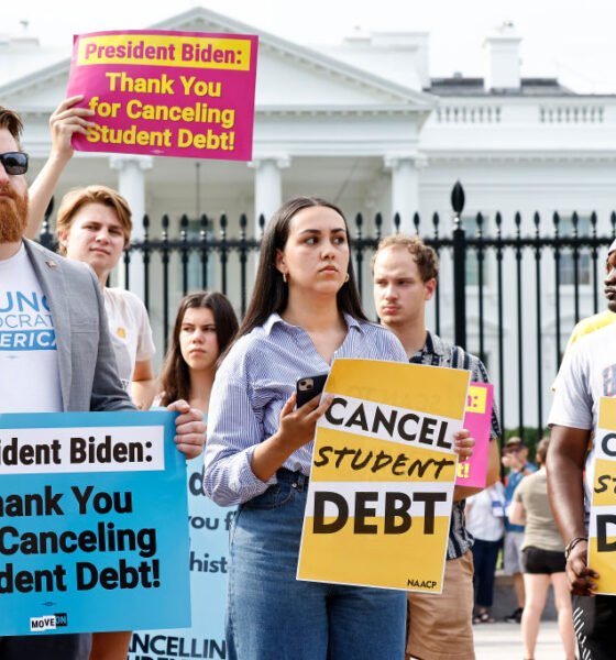 Supreme Court keeps lock on Biden’s student loan repayment plan