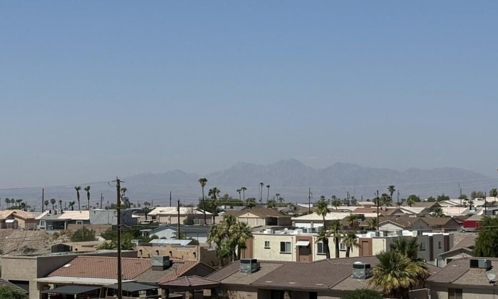 Strong winds bring smoke from Oregon, Idaho wildfires to Lake Havasu City