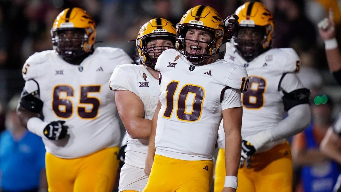 Sam Leavitt's passing and running rallies Arizona State past Texas State 31-28