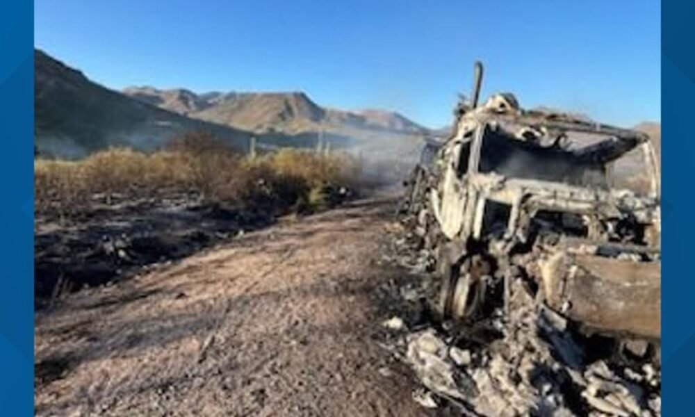 Fire shuts down State Route 87 in both directions between the Valley and Payson