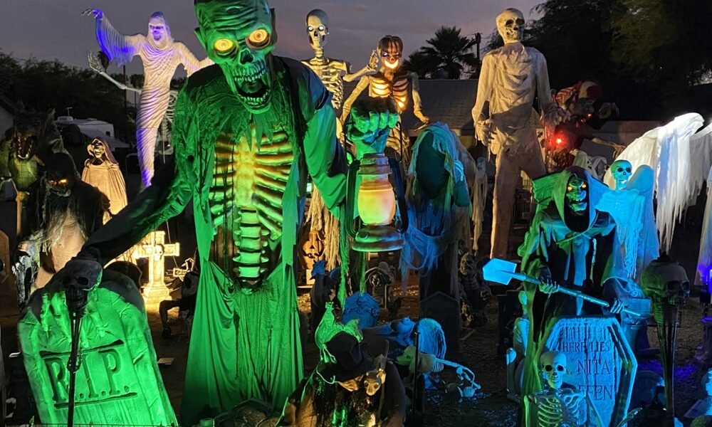 Phoenix haunted houses and Halloween displays in 2024