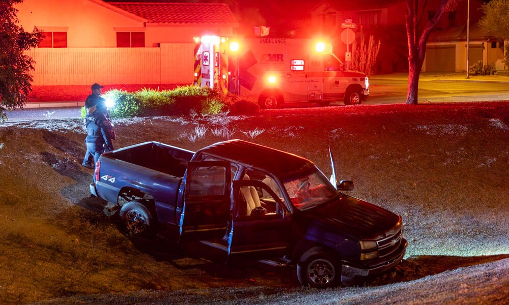 Car crashes into Alterra ditch