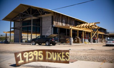 An exterior view of construction at the upcoming Duke's Roadhouse on Maricopa and Edwards Roads on Sept. 26, 2024. [Monica D. Spencer]