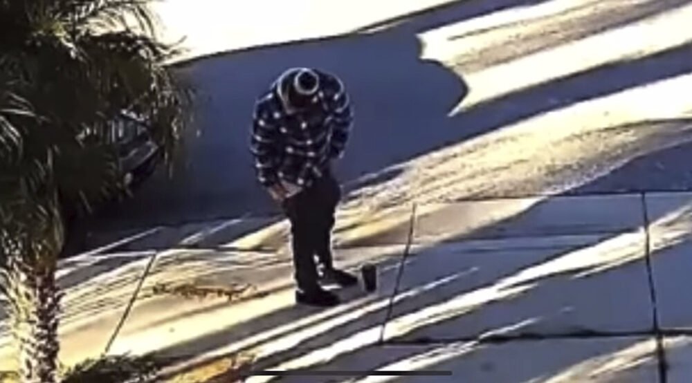 WATCH: Sidewalk squatter caught on camera could be a Chinese hoax