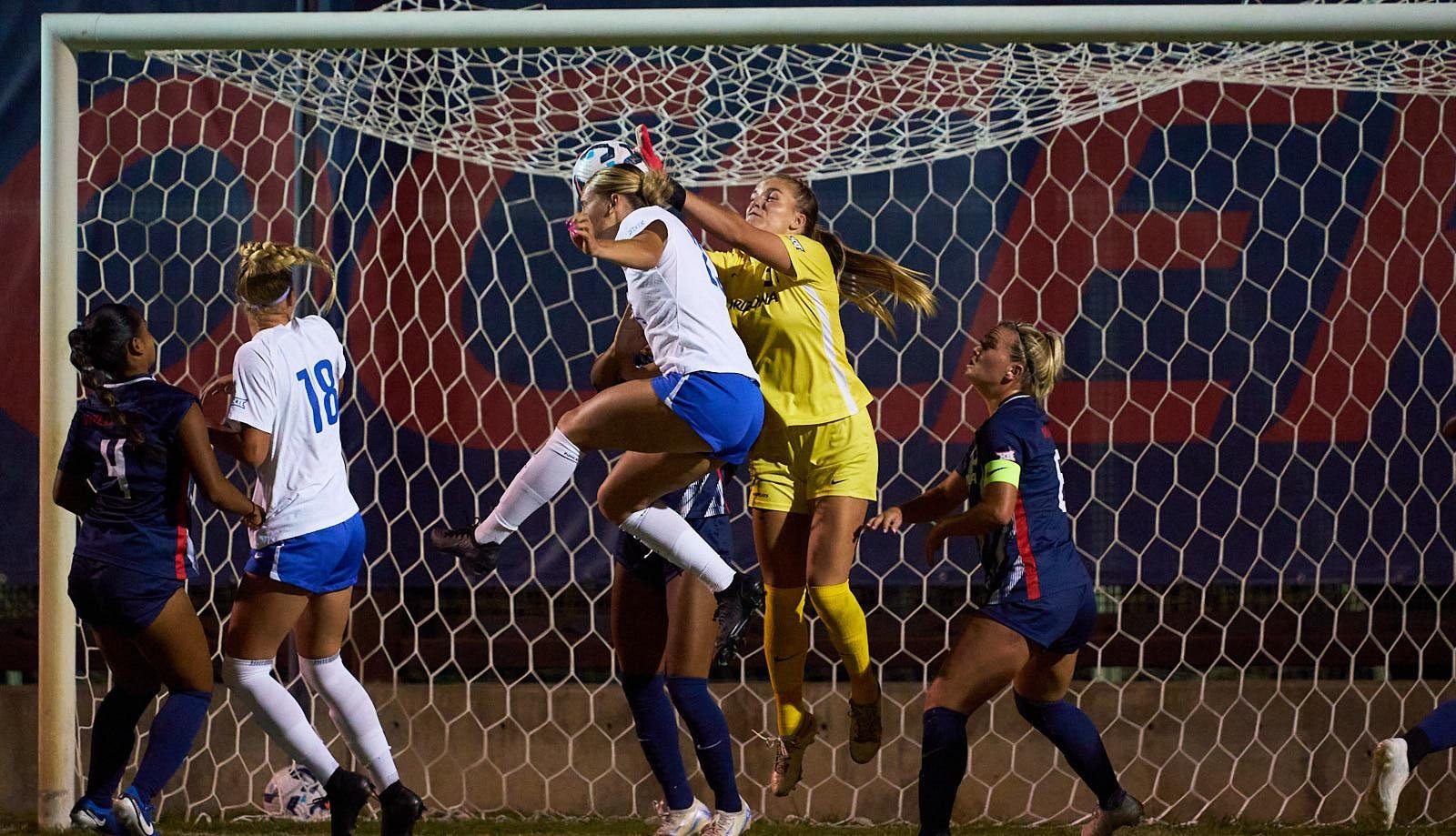 Tucson is not Cougartown: Az soccer knocks down BYU 2-1