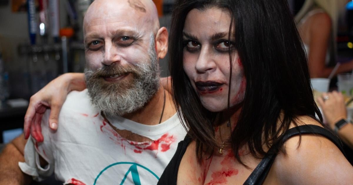 'Zombie Pub Crawl' brings ghoulish fun to Main Street revelers