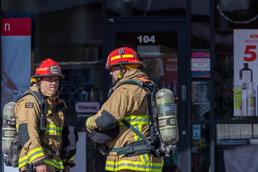 Gas leak scare evacuates 5 businesses on the main strip