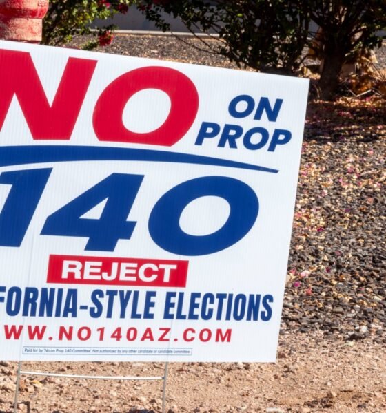 Arizonans reject measure that would open primary elections