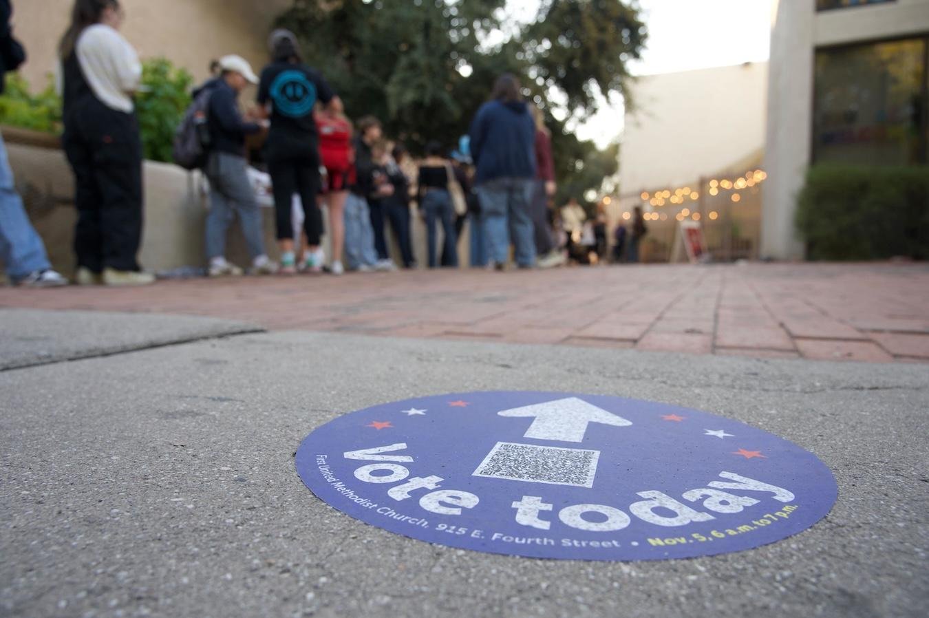 Election Day bomb threats sent to Maricopa, Pima counties were identical