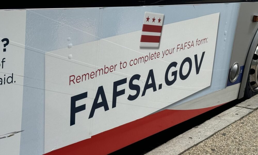 U.S. House passes bill to move up annual FAFSA release deadline