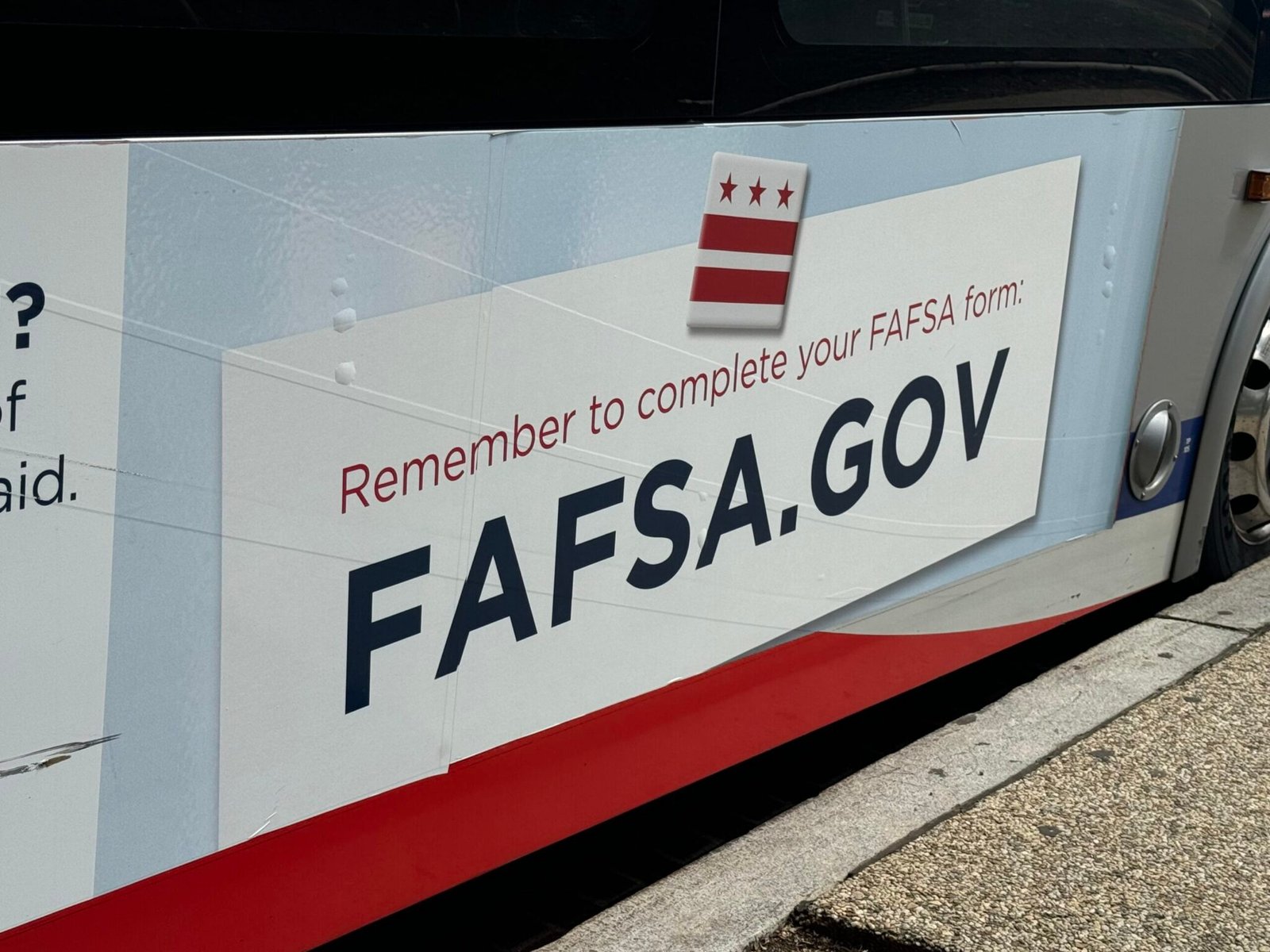 U.S. House passes bill to move up annual FAFSA release deadline