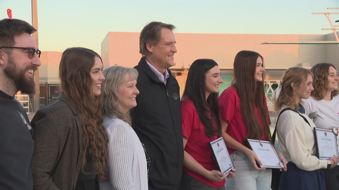 'Their skills saved my life': East Valley man reunites with lifeguards who helped him after cardiac arrest