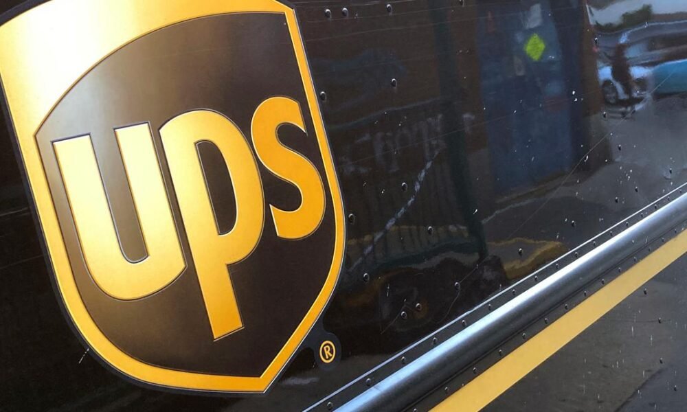 UPS workers arrested in Mesa for allegedly stealing packages