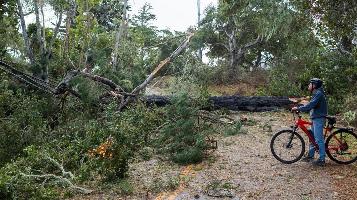 Storms encase Iowa and eastern Nebraska in ice, causes confirmed tornado in California