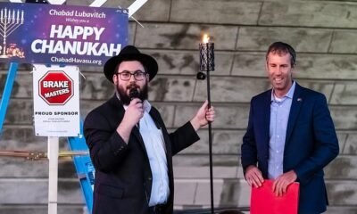 Jewish community prepares for Hanukkah celebration beneath the London Bridge