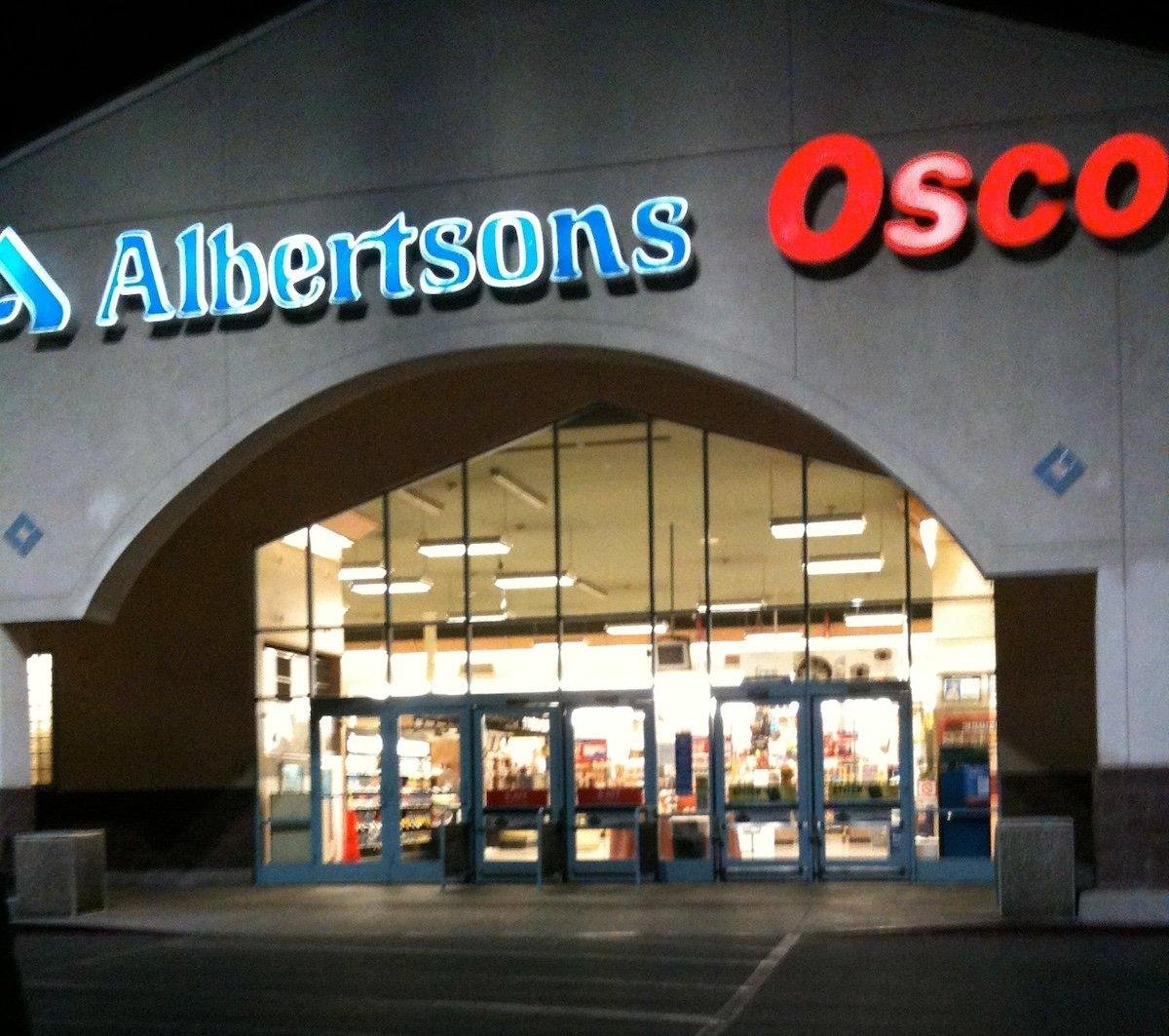 Albertsons sues Kroger after Oregon, Washington judges block $24.6B merger