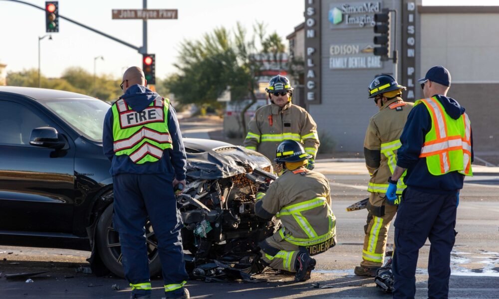 Morning crash blocking Edison, JWP intersection