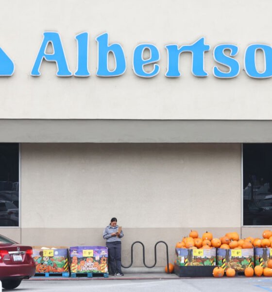 Judges in Oregon, Washington, block Kroger-Albertsons supermarket merger