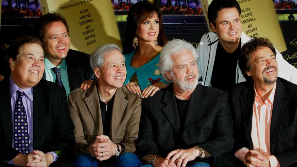 Wayne Osmond, singer and guitarist for The Osmonds, is dead at 73