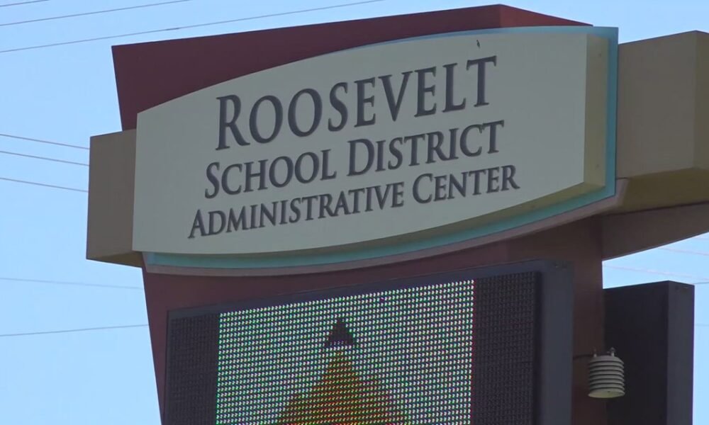 Public rally held before Roosevelt School District school board meeting