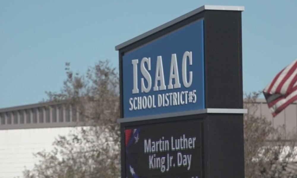 Isaac School District teachers vote to go to work Wednesday after education committee advances bill to keep district open