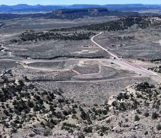 Federal and Navajo leaders support off-site disposal for Quivira uranium mine waste