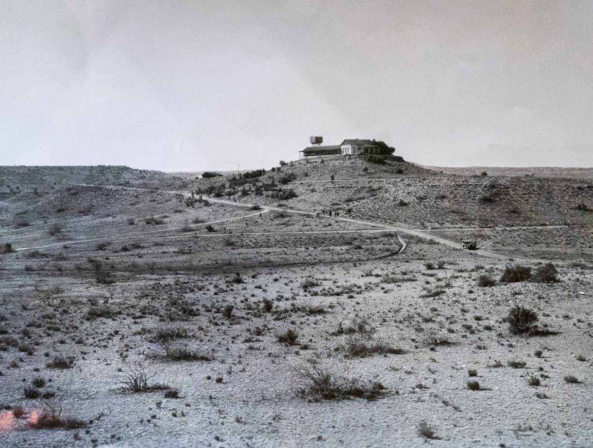 Pilots, mobsters and cowboys at Rimrock ranch